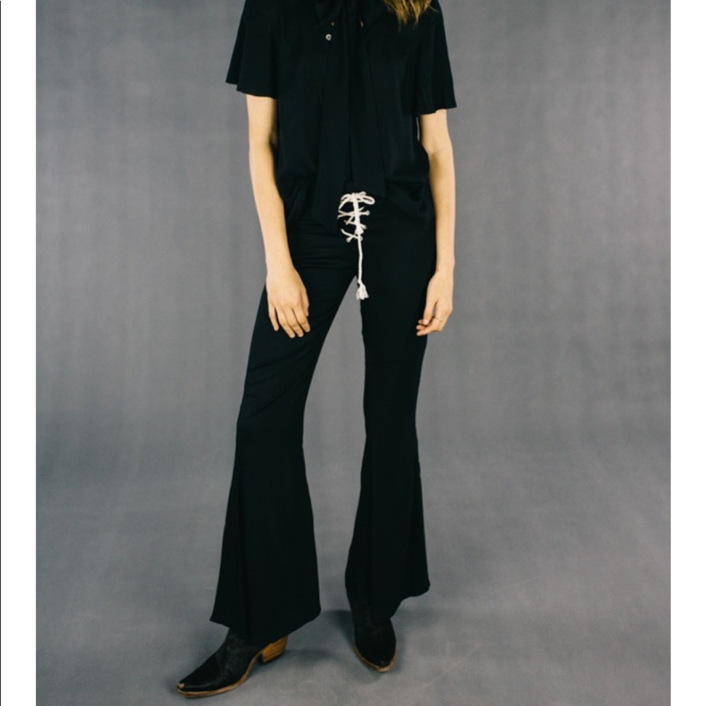 Lenni the label Jimi flare pant